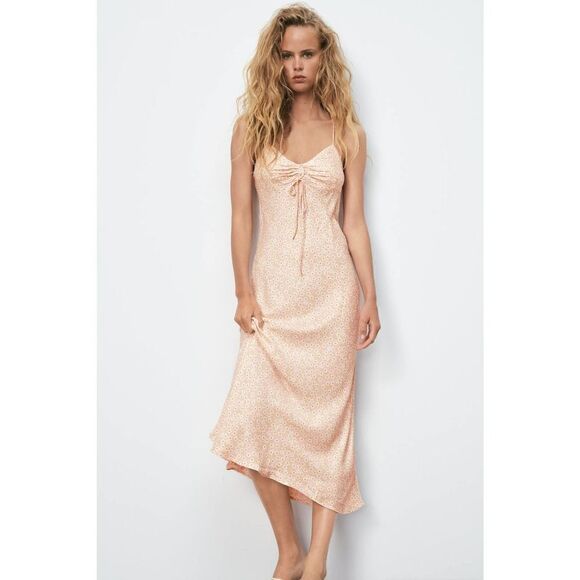 ZARA VISCOSE FLORAL PRINT SATIN DRESS NEW - Picture 3 of 8